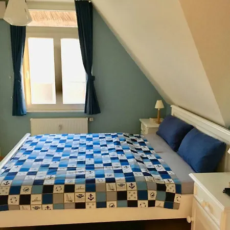 Landhaus Am Haff 아파트